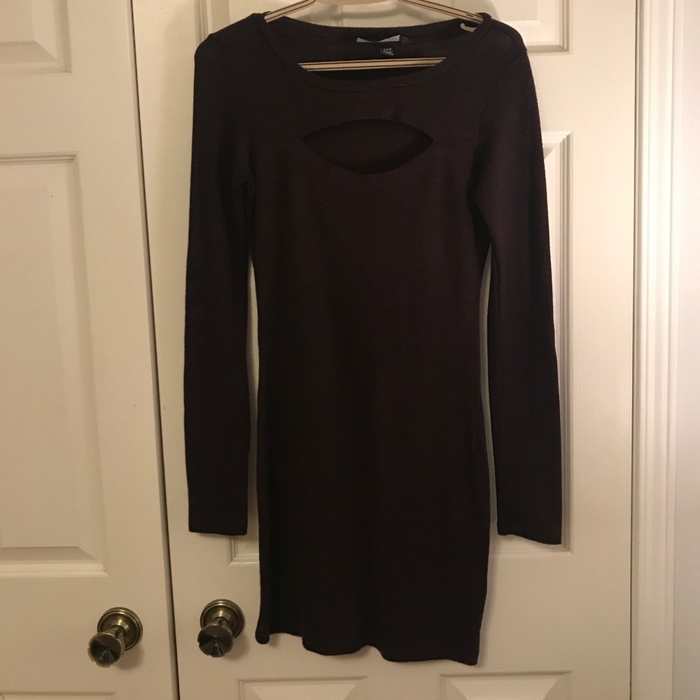 Seven Sisters -Long Sleeve Burgundy Midi Dress - S